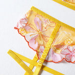 Carica l&#39;immagine nel visualizzatore di Gallery, Floral Embroidery Push up Brief Sets
